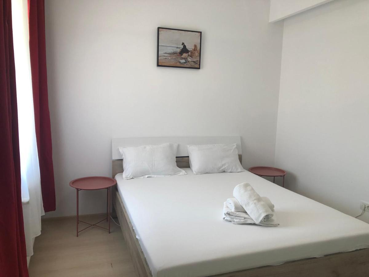 Ultra-Central Modern And Big Apartments In Union Square U41-U44 Timisoara Exterior foto